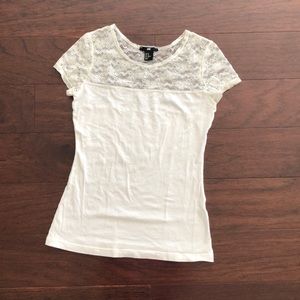 H&M lacy tee XS